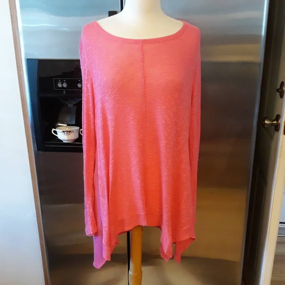Westbound Tops - Westbound  Pink Tunic.     A  23